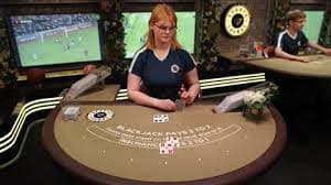 Antarmuka permainan Mesin Arcade javaland88 menampilkan grafis cerah dan kontrol intuitif untuk pemain di seluruh Indonesia